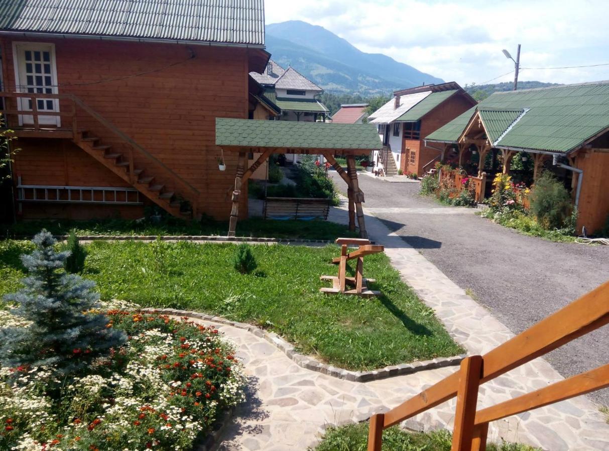 Pensiunea Poiana Borşa Exteriér fotografie